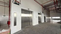 Senoko Industrial Estate (D27), Warehouse #604858301